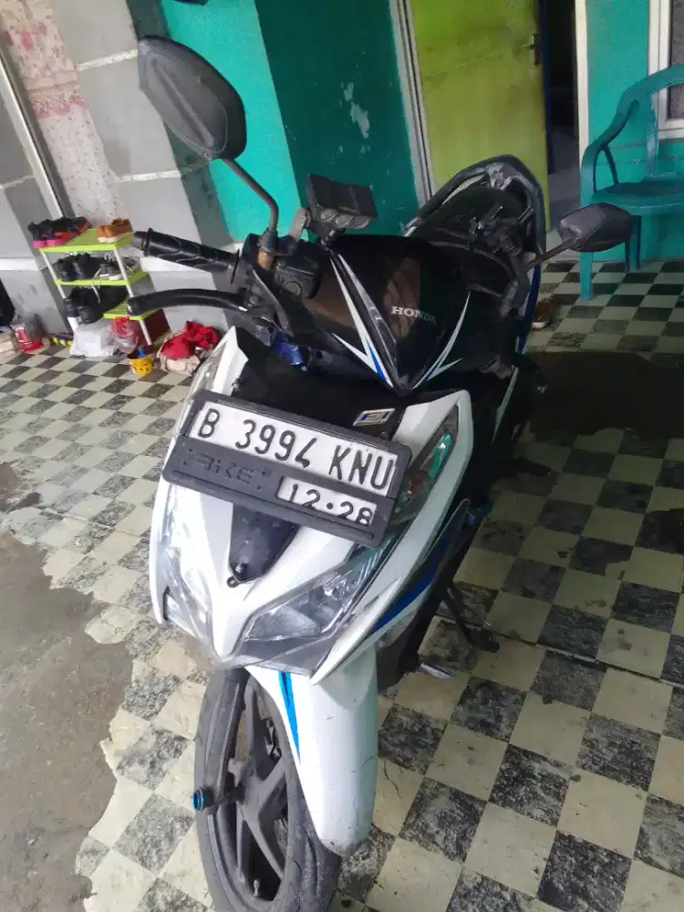 bismillah jual Vario 125 old