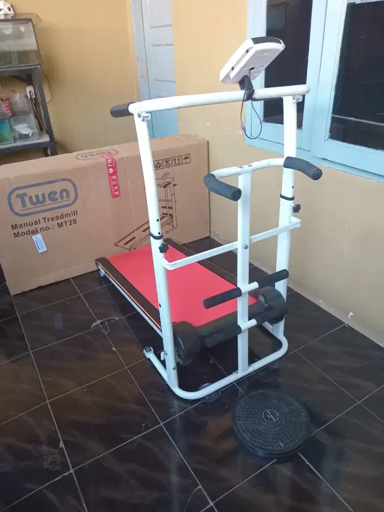 JUAL TREADMILL MANUAL MERK TWEN