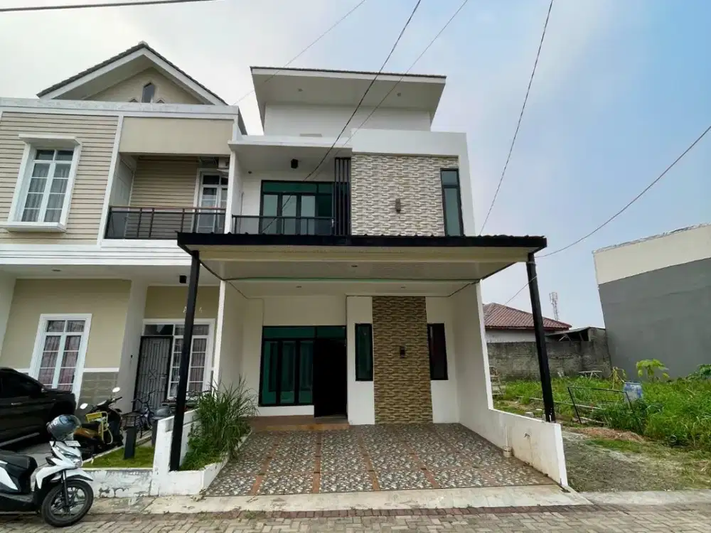 Jual Rumah dengan Kolam Renang di