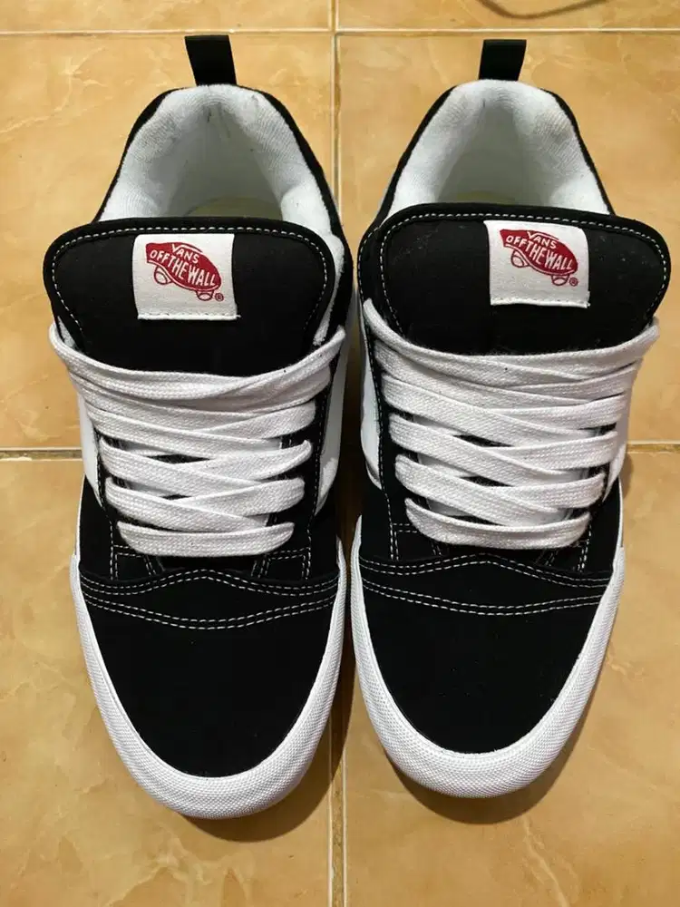 Di jual sepatu vans skul size 44.5 nyaman 44