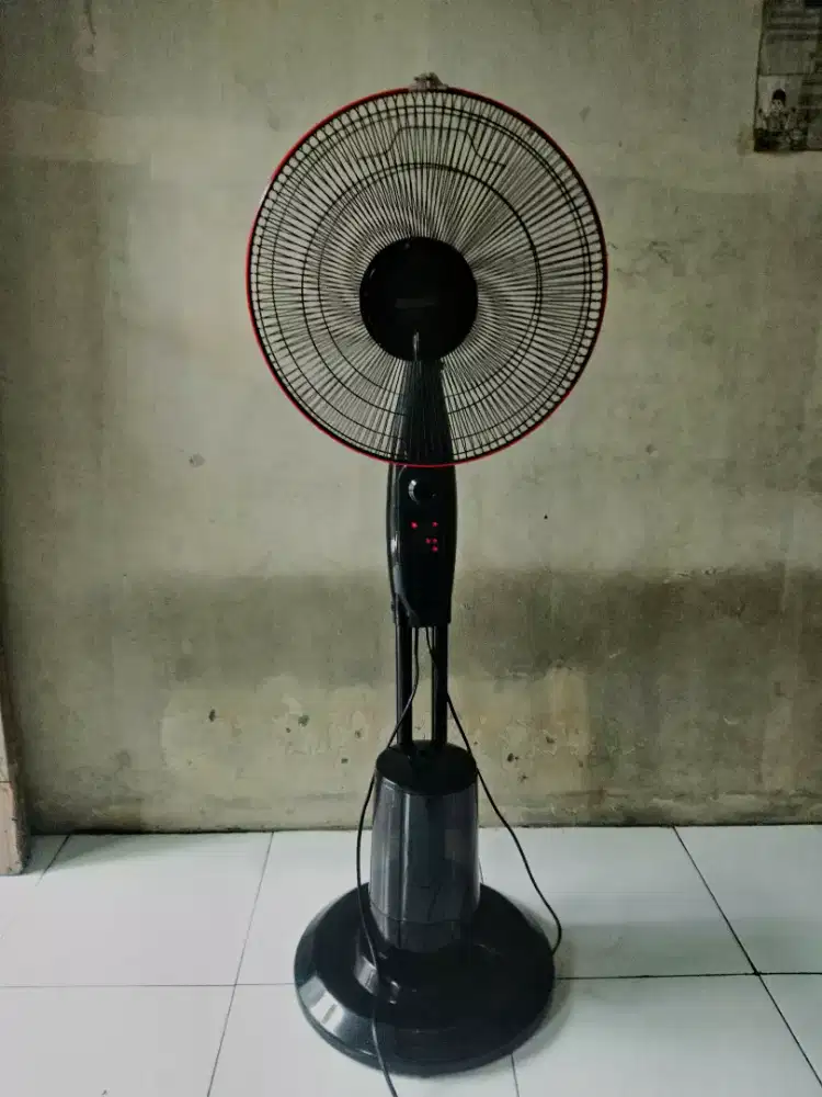 Kipas angin berdiri 16 Krisbow