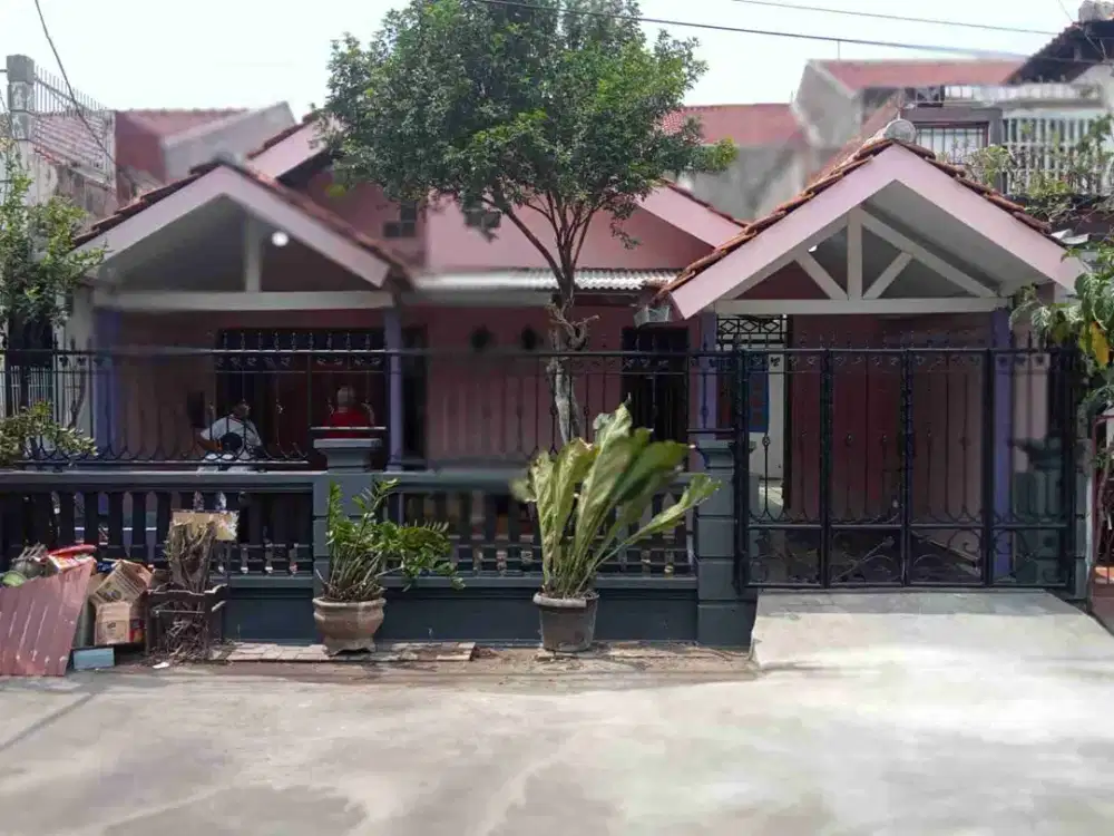 DIJUAL RUMAH SIAP HUNI SHM – MERUYA UTARA, JAKARTA BARAT