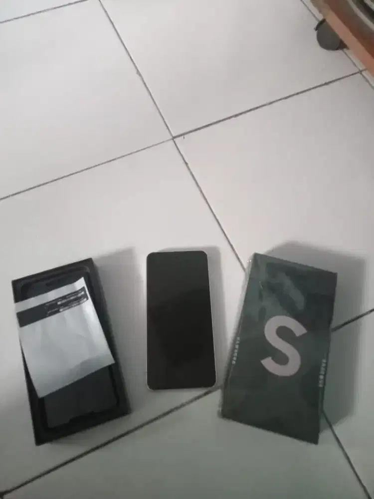 SAMSUNG S22 5G 8/256