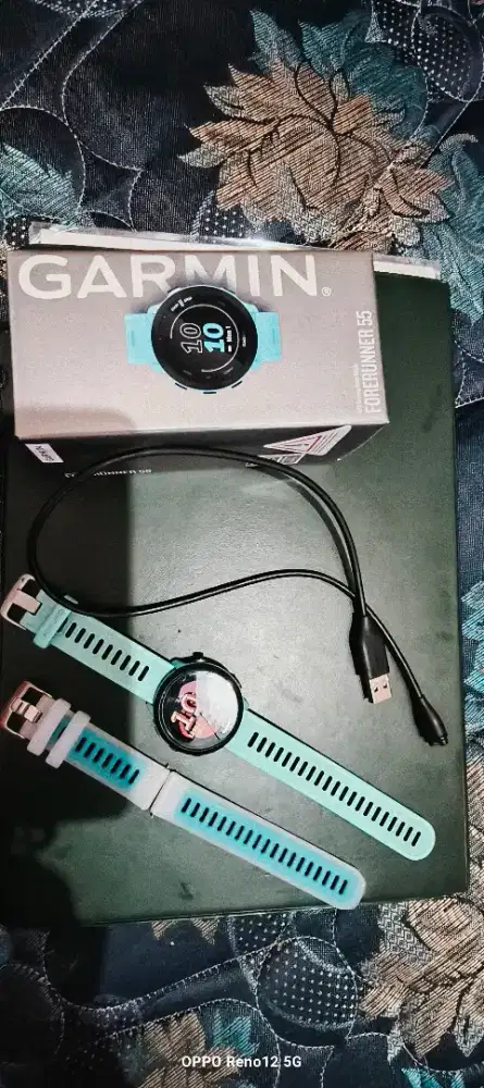 Jam tangan Garmin forunner 55