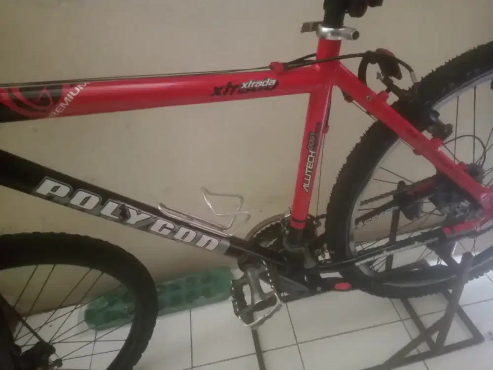 Polygon xtrada barang masih ori semua