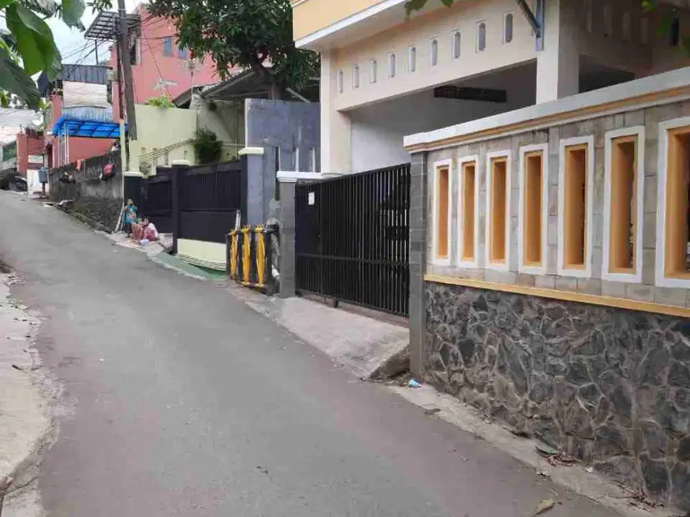 RUMAH MURAH DI SUSUKAN CIRACAS DEKET PASAR REBO