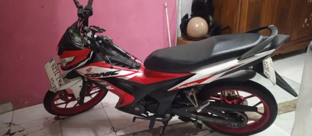 Jual  BU Honda  Sonic 15R tahun 2019