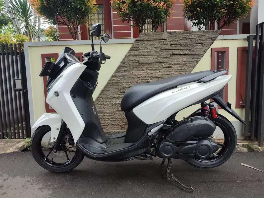 JUAL LEXI 125 TAHUN 2010