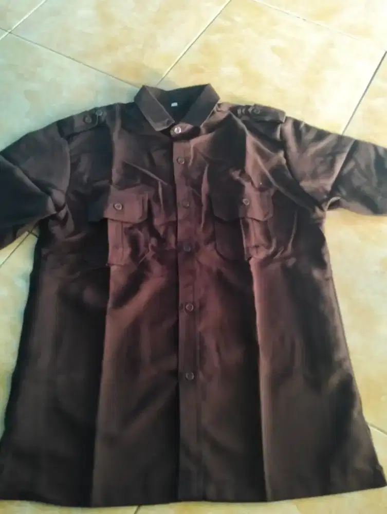 Di jual baju safari security warna coklat baru