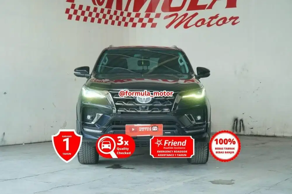 Toyota Fortuner VRZ 2.8 GR sport Matic AT 2022 hitam diesel solar