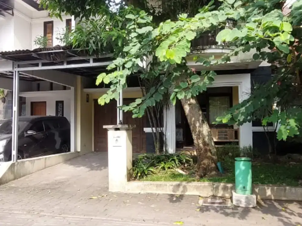 Sewa Rumah Asri & Luas di Wangsakerta, Kota Baru Parahyangan  Bandung Siap Huni