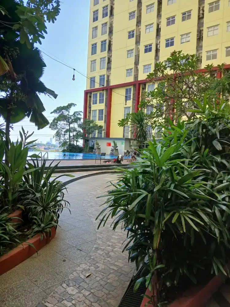 Owner Apartemen gunawangsa merr B-16 (2BR) disewakan / dijual Surabaya