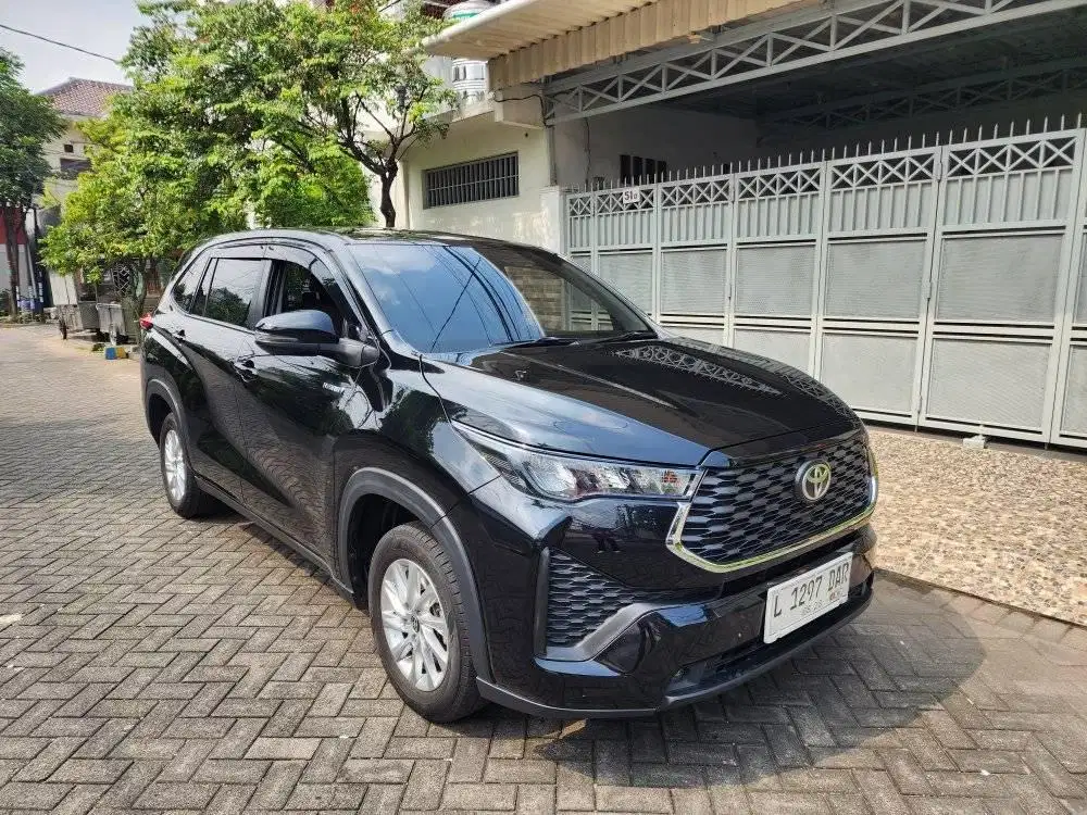 Innova Zenix G HV HYBRID 2023