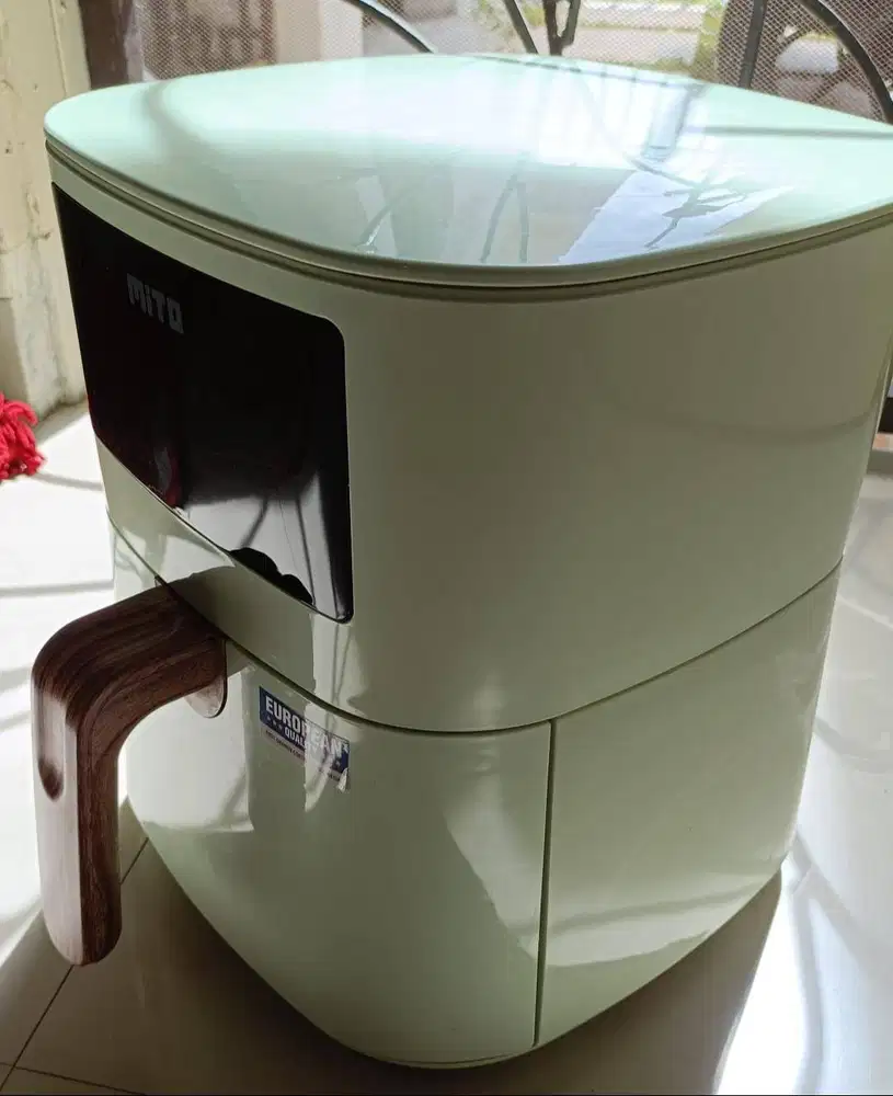 DIJUAL AIRFRYER HIJAU PASTA MULUS