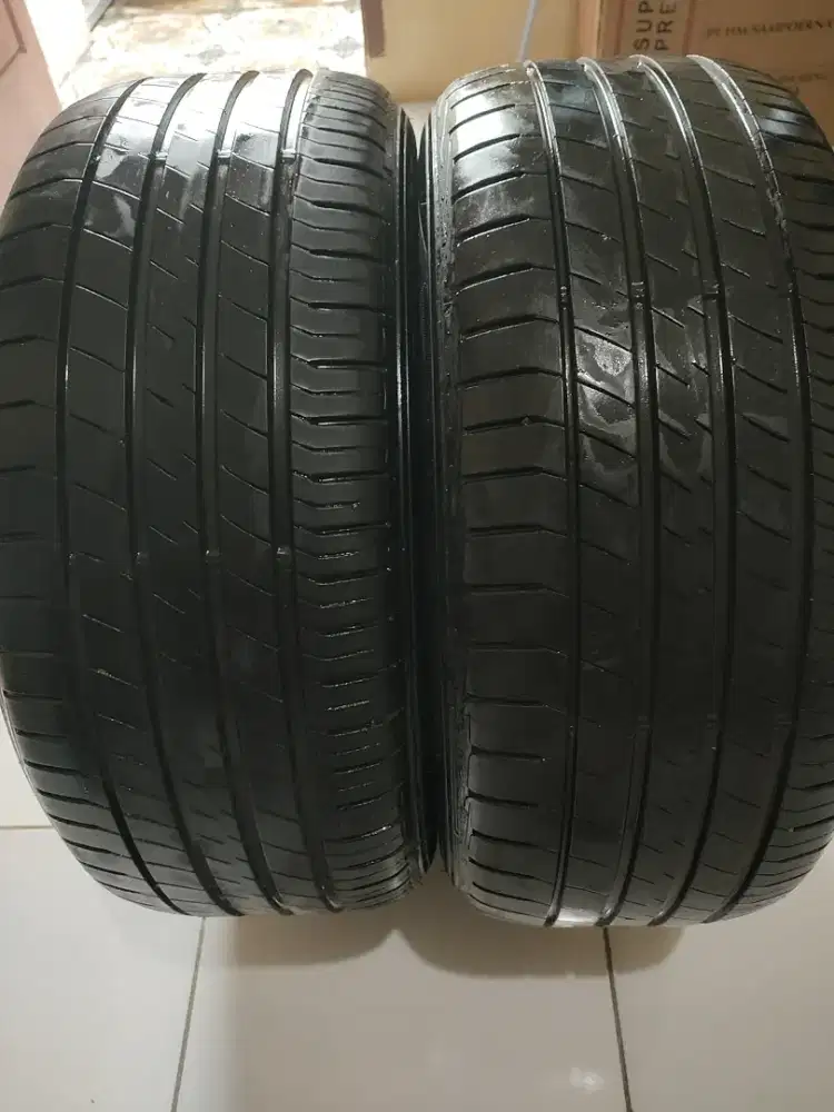 Ban dunlop R18 second