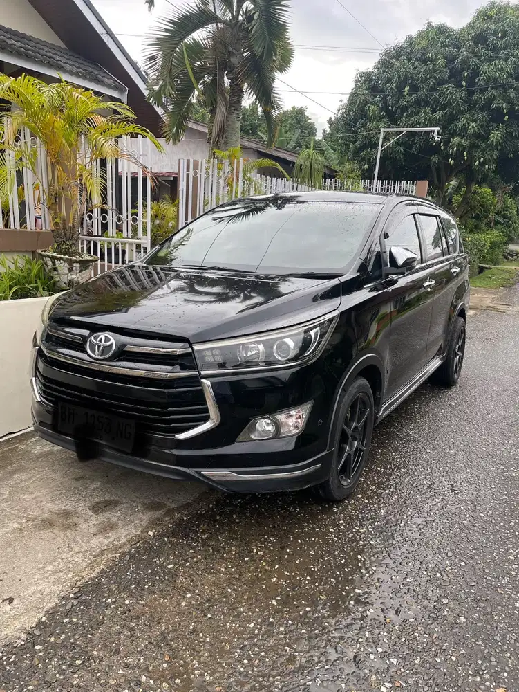 Innova venturer diesel AT 2018