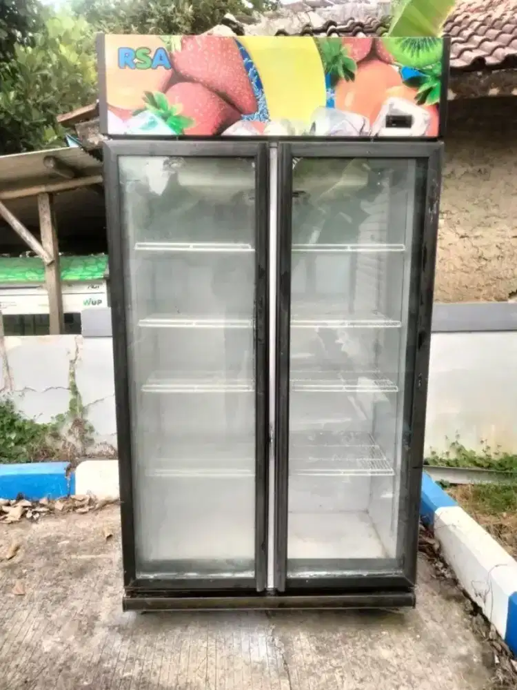 Showcase display RSA 2 pintu