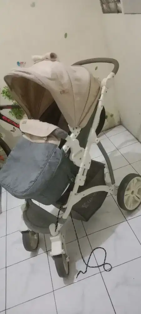STROLLER BAYI & BALITA. LORELLI