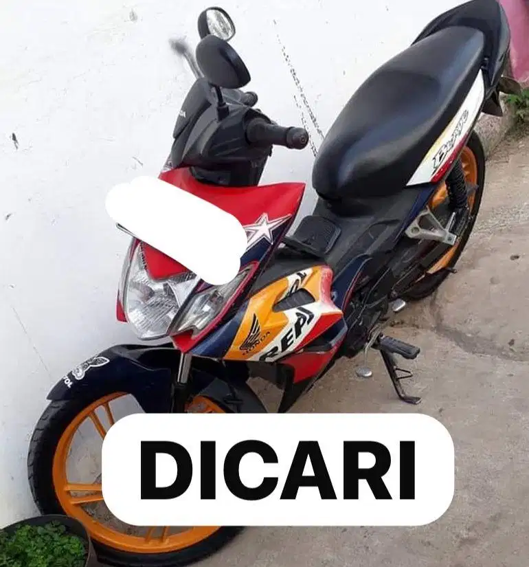 DI CARI HONDA BLADE RAMPING 2009 KE ATAS BLADE REPSOL 2011