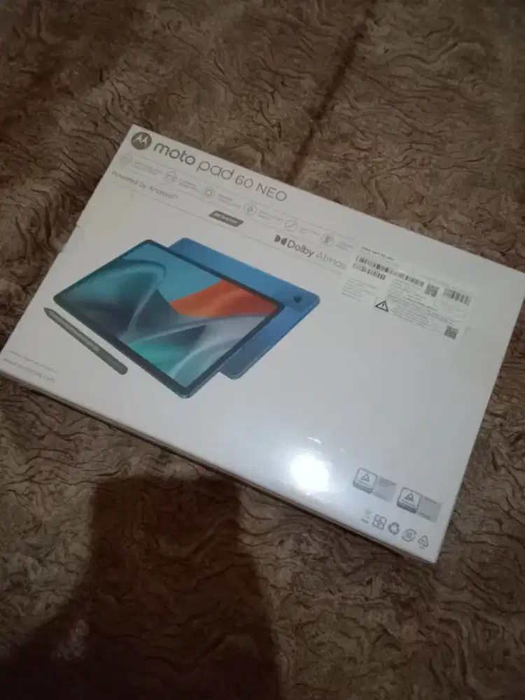 Motorola Motopad 60 Neo + stylus bawaan
