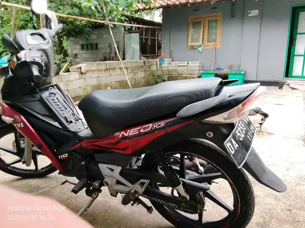 Dijual kendaraan TVS Neo th 2011