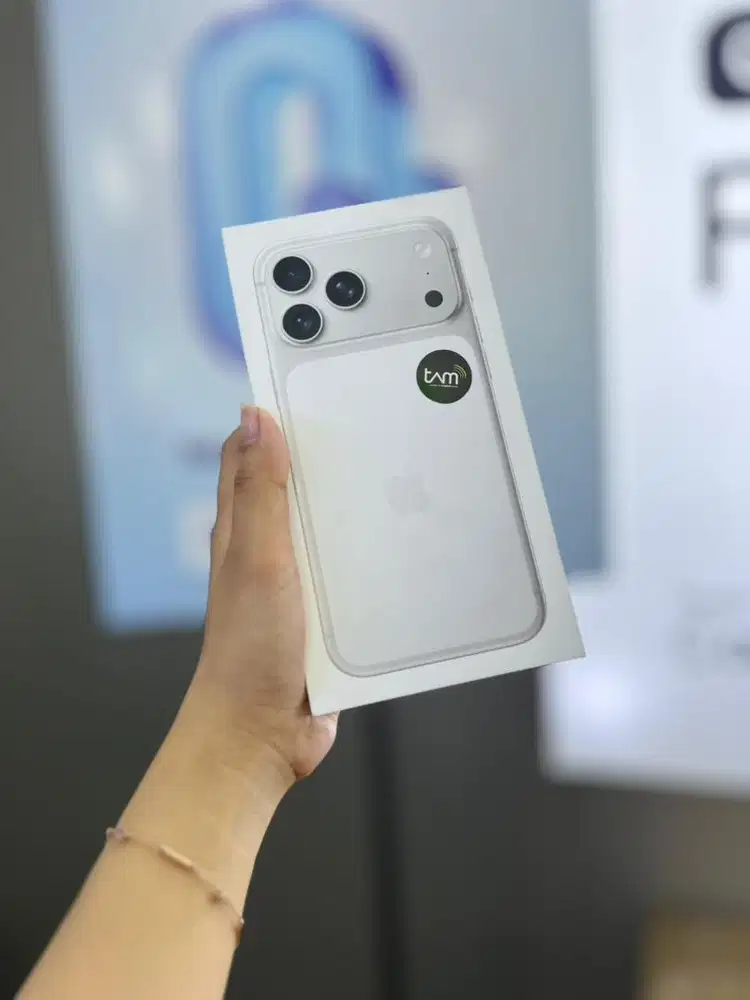 IPHONE 17PROMAX SILVER NEW BOX