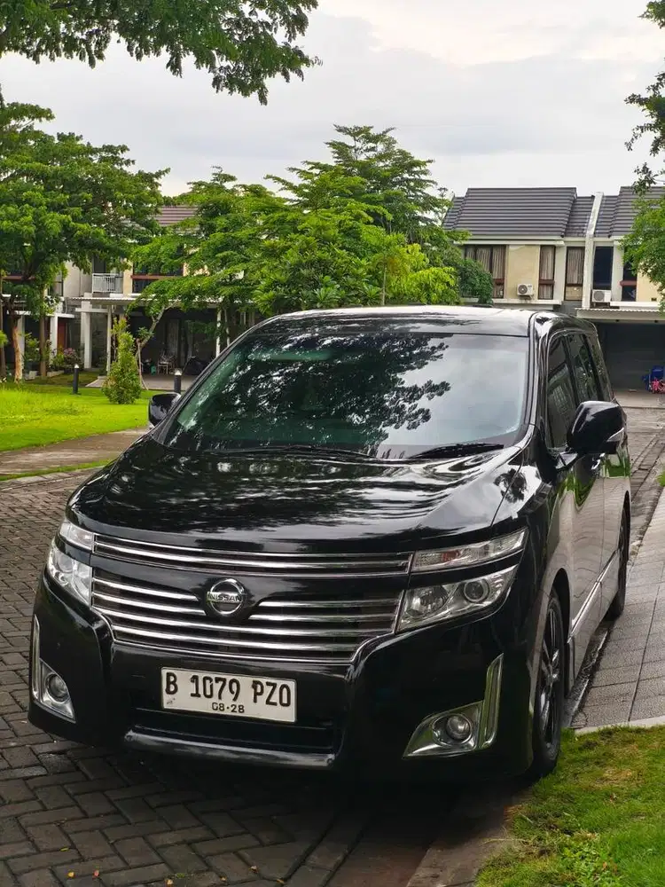 Nissan New Elgrand HWS AT 2.5
