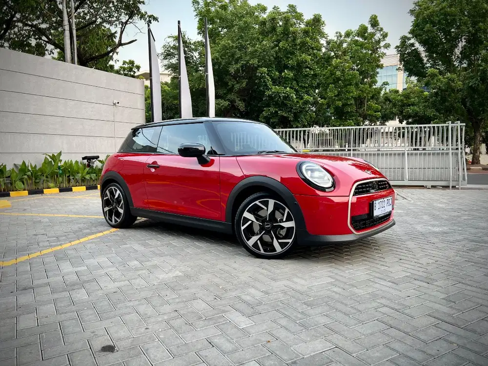 [LIKE NEW] MINI COOPER S 2024