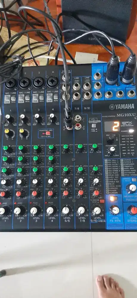 Mixer Yamaha MG10XU