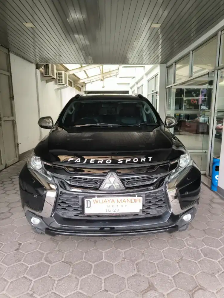 PAJERO SPORT DAKAR 2.4 ROCKFORD FOSGATE BLACK EDITION A/T 2019