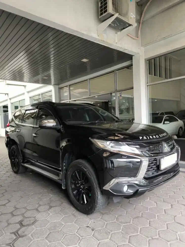 PAJERO SPORT DAKAR 2.4 ROCKFORD FOSGATE BLACK EDITION A/T 2019