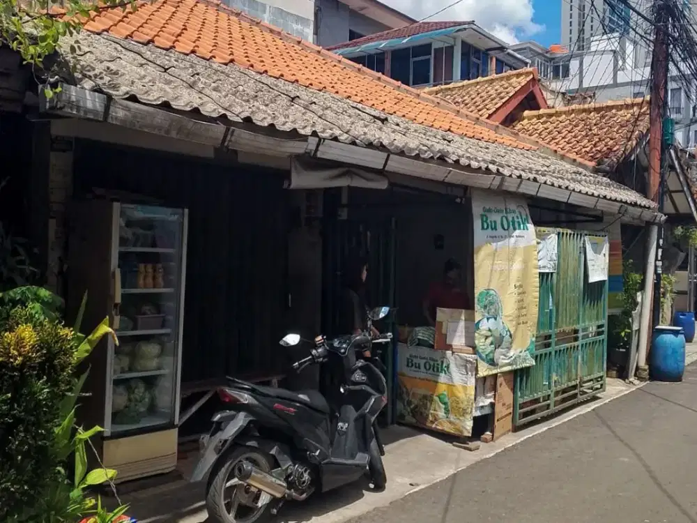 Rumah Tua di Anggrek Setiabudi Jakarta Selatan