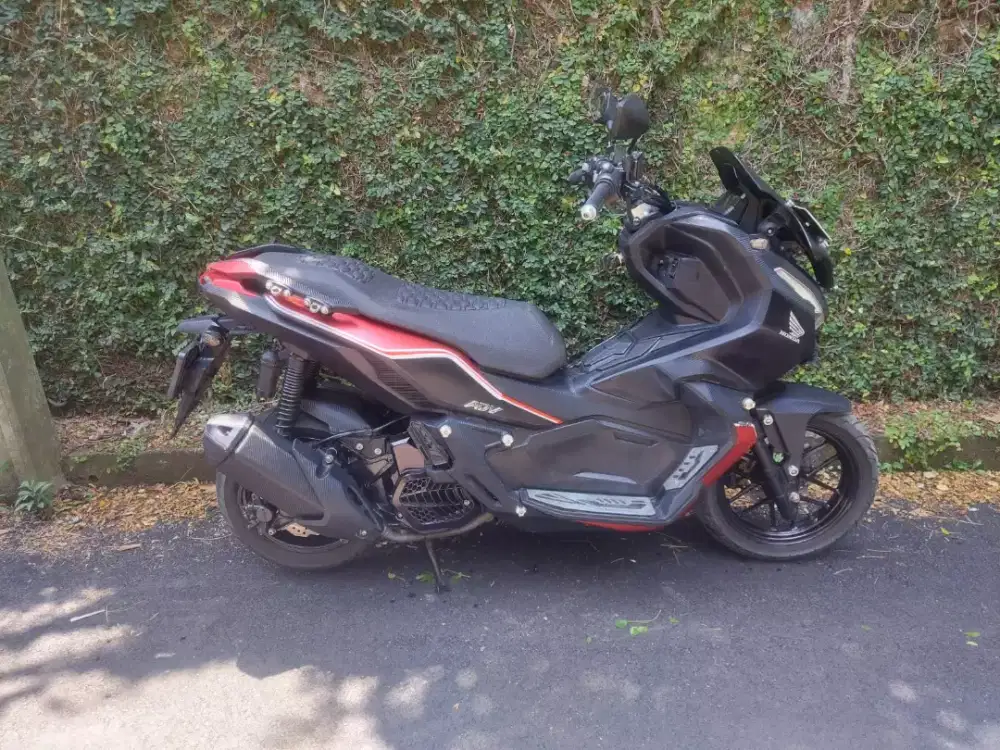 ADV TERAWAT. LAGI PENGEN TUKER METIC KECIL, AJUIN AJA