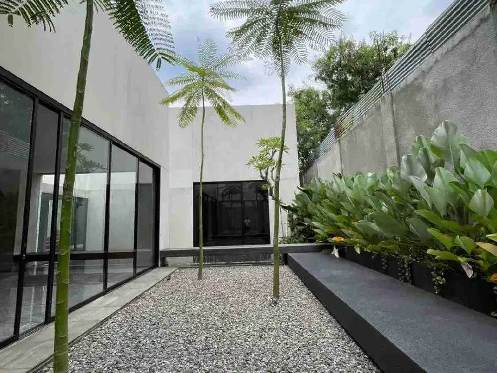 For sale and rent Rumah Mewah Cilandak Ampera Jakarta Selatan