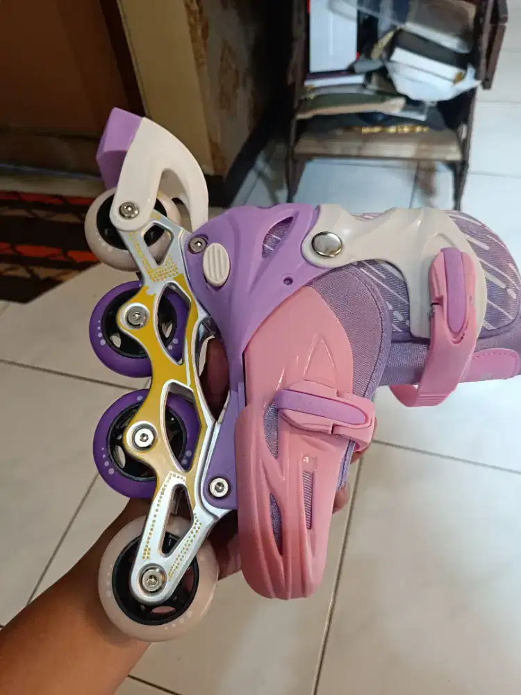 Dijual Sepatu Roda Anak Perempuan Sangat Gresss
