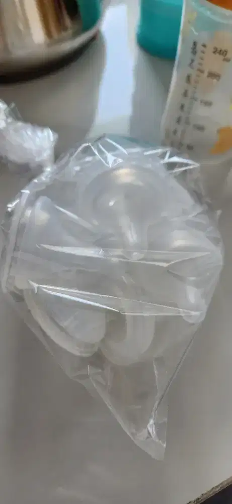 Gratis dot pigeon wide neck ss dan s