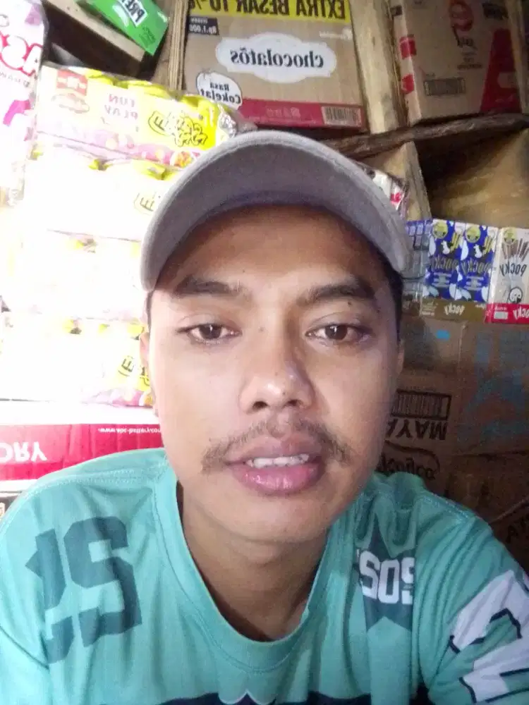 Nama Toni Purwanto saya lagi cari pekerjaan apa aja siap asalkan pasti