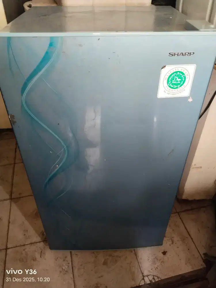 Di jual cepat kulkas 1 pintu like now