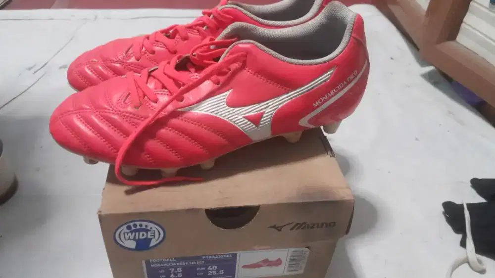 Sepatu mizuno ori made in camboja