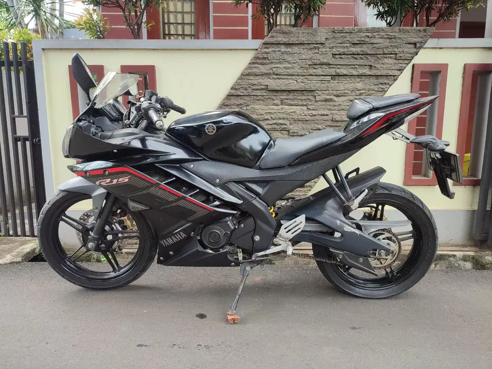 JUAL R15 V2 TAHUN 2016