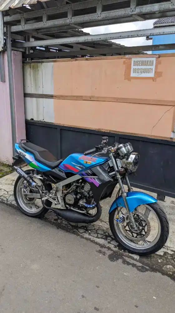 KAWASAKI NINJA 150 KIS (J)