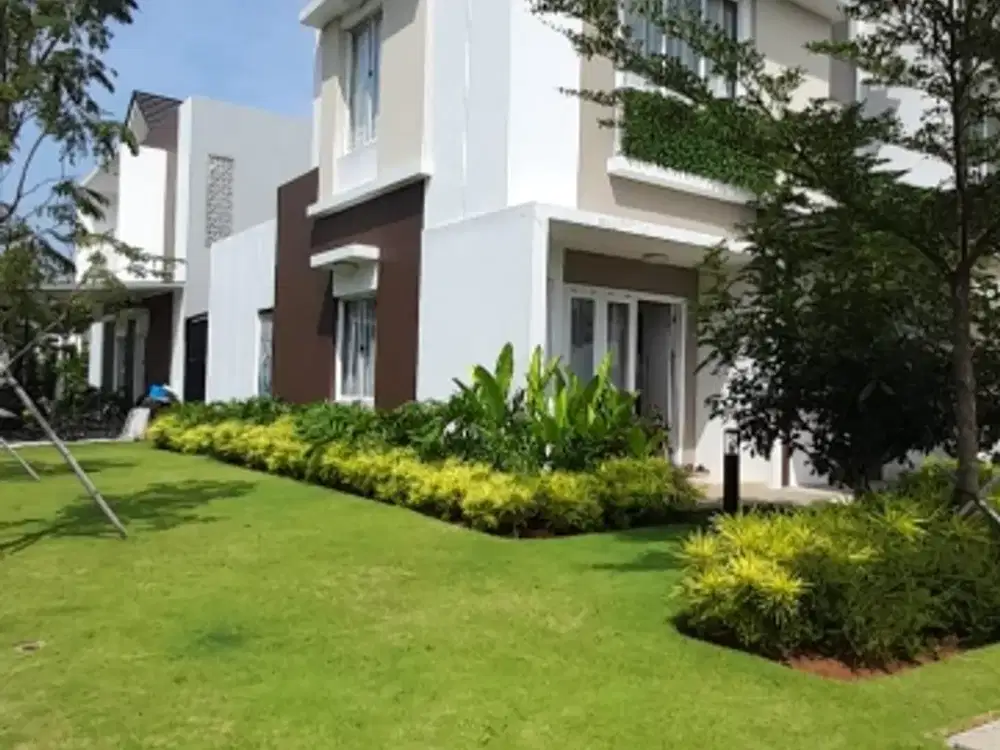 RUMAH KEREN SUMMARECON CLUSTER CHYNTIA ,SEMI FURNISH