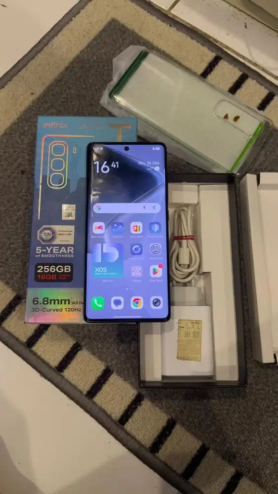 Infinix Hot 50 Pro Plus Black 5G 8/256GB Resmi lengkap