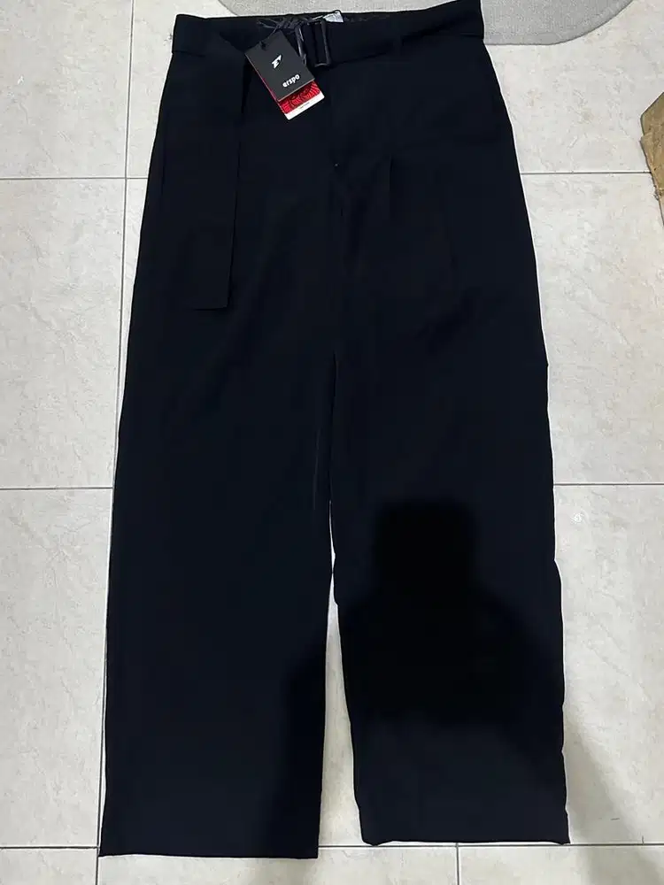 Celana Panjang Loose Pants