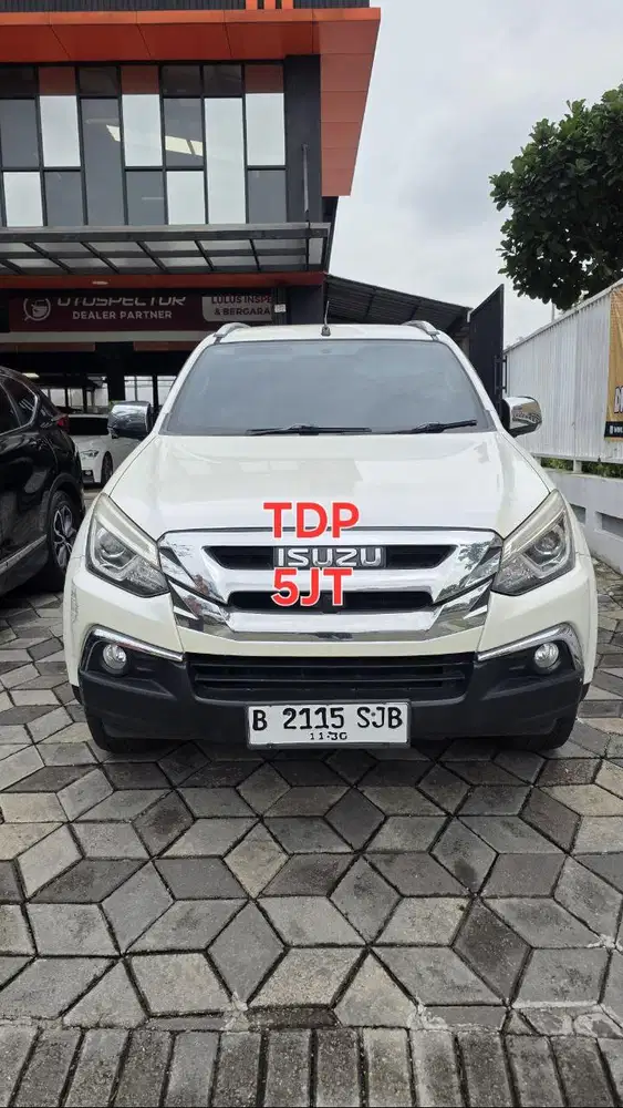 Isuzu MUX Matic Tahun 2019 Kondisi Mulus Terawat Istimewa Seperti Baru