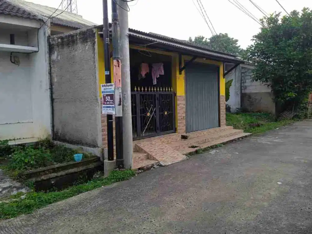 Dijual Rumah Siap Huni ada warung buat usaha di Ciseeng