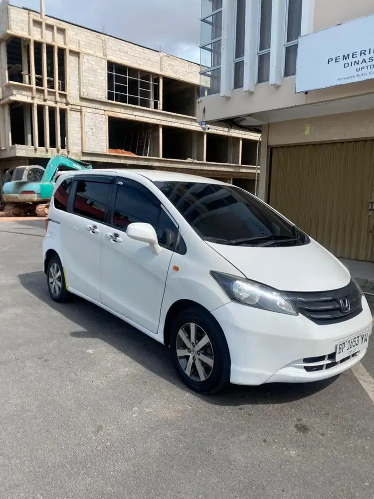 Honda freed 2009