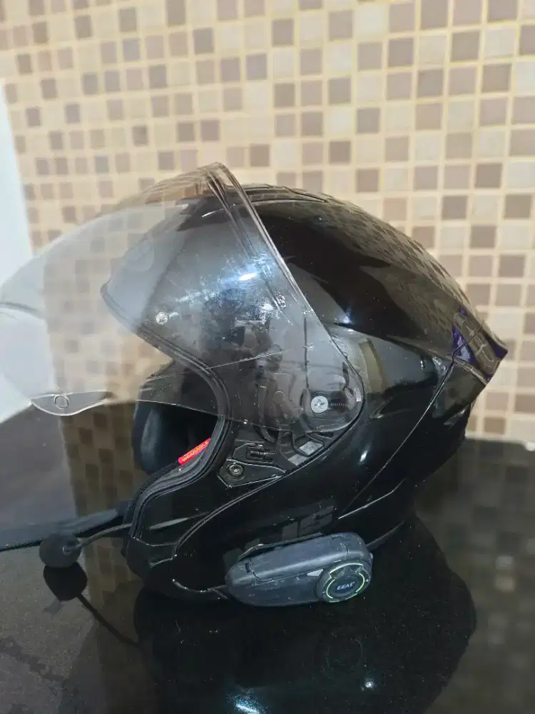 Helm NJS hitam with acc mic dsb