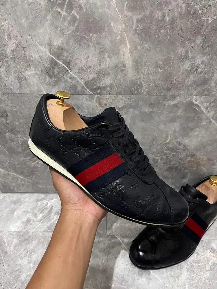 Sepatu Gucci Original Sneaker Casual bekas prelov lv louis bally prada
