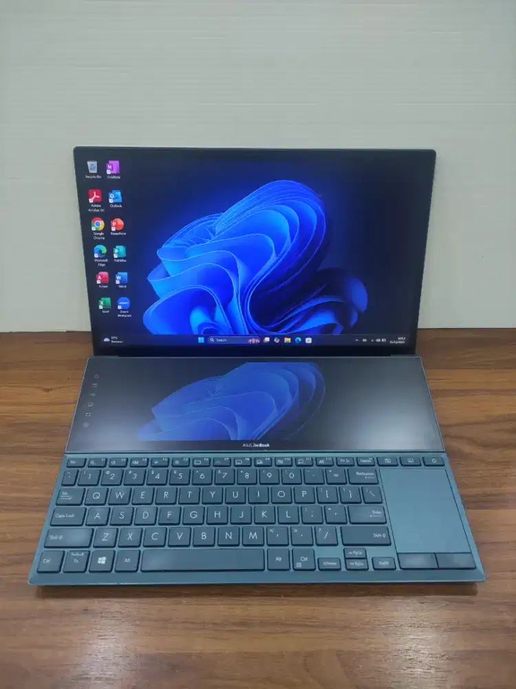 Asus ZenBook Duo